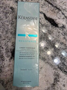 Kérastase Resistance Ciment Thermique Resurfacing Strengthening Milk - NEW